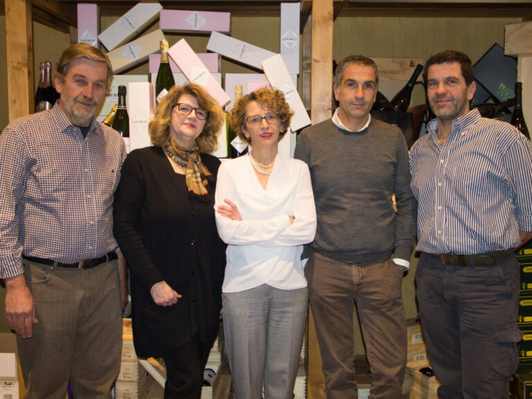 La seconda generazione Timossi: Massimo, Elisabetta, Carla, Raffele e Federico